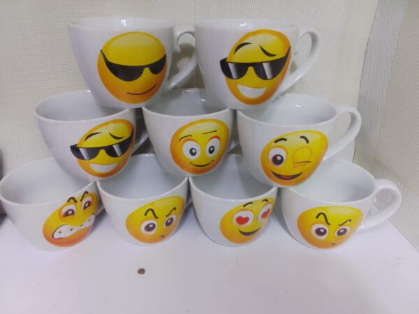 Emoji normal cup