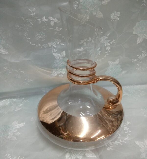 Round Bottom Decanter With Handle